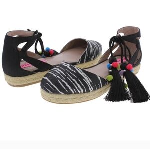 Betsey Johnson Hazyl Ankle Strap Flat Espadrille Sandals Pom Pom Kidcore